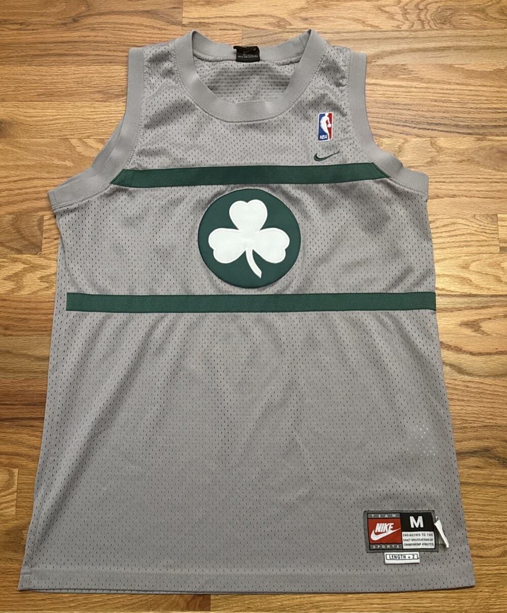 NBA Boston Celtics Paul Pierce jersey Nike length +2 Inches Men’s Size M VTG
